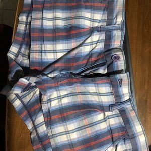 Hollister shorty plaid shorts